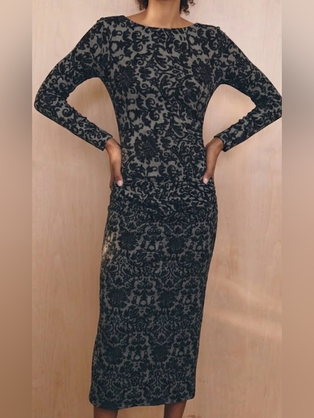 GANNI Anthropologie Monica Ruched Damask Midi Bodycon Dress Size M Velvet